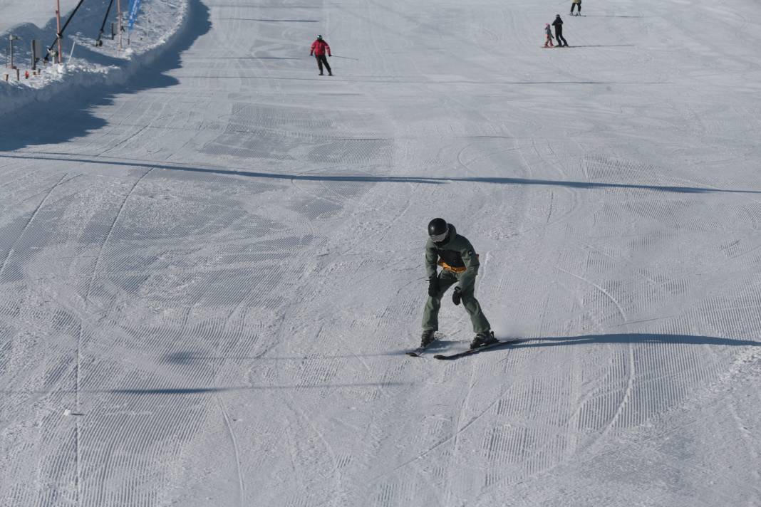 Kayak merkezlerinde kar kalınlığında Kartalkaya zirvede 4